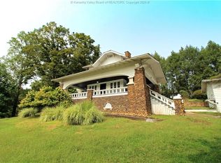 835 Chester Rd, Charleston, WV 25302