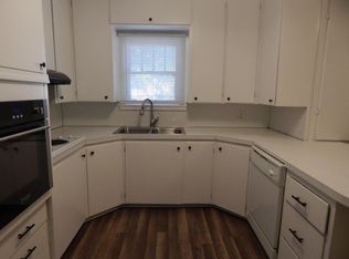 605 N Lincoln Ave, Sand Springs, OK 74063