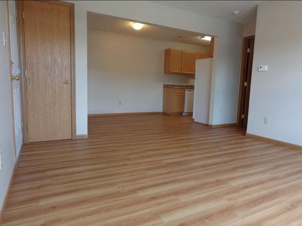 1757 7th Ave APT 404
