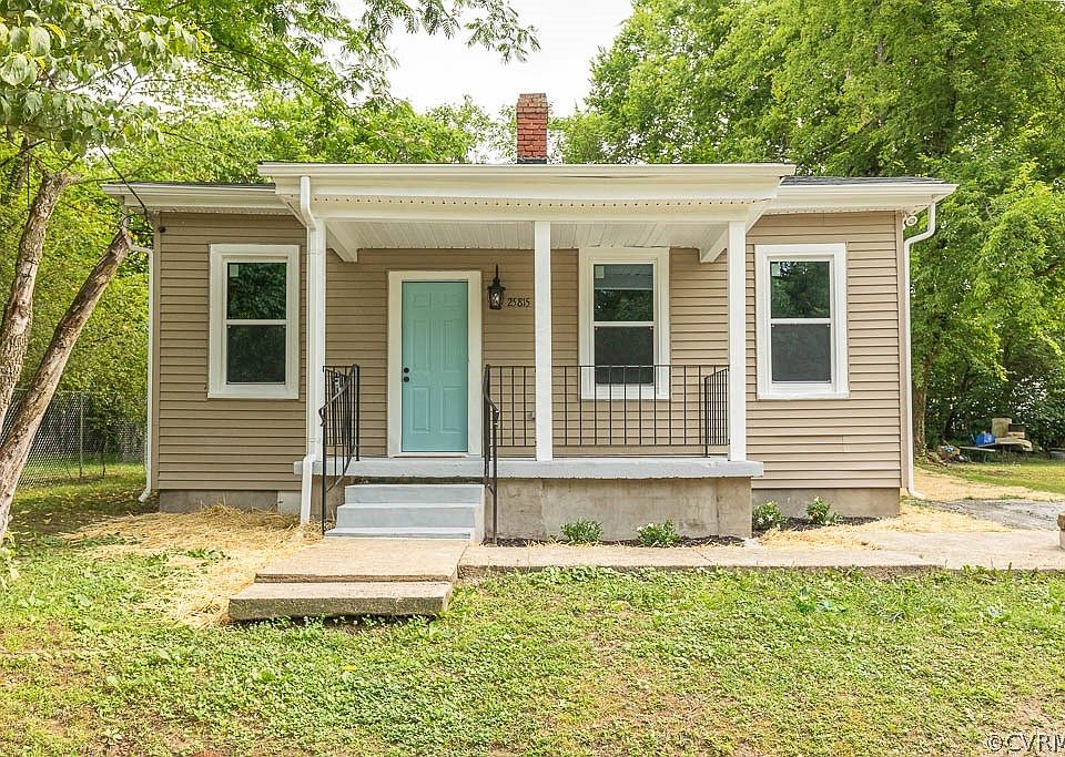 1st image of 25815 Dinwiddie Ave
