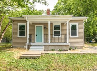 25815 Dinwiddie Ave, Petersburg, VA 23803
