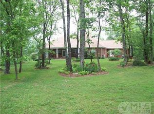1981 Johnson Branch Rd, Leoma, TN 38468