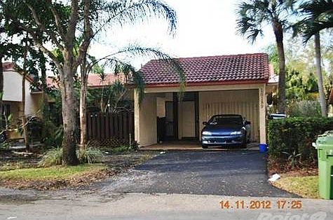 1st image of 16189 Laurel Dr #25