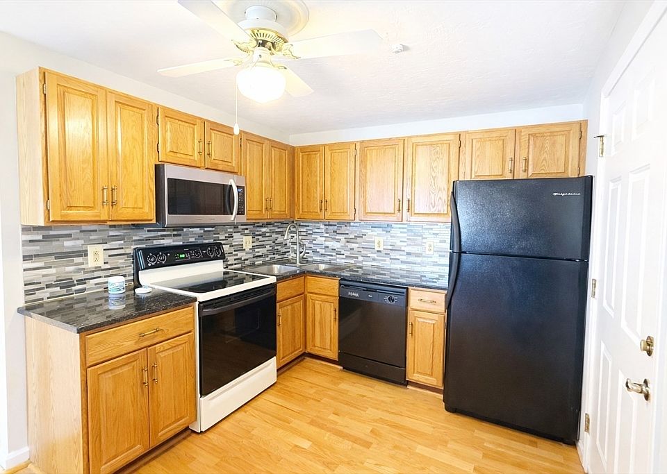 1st image of 51 Alvarado Ave APT 204