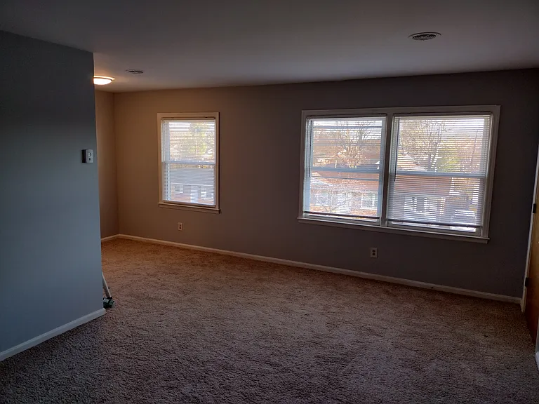 2163 Cypress Dr #B — Photo 3