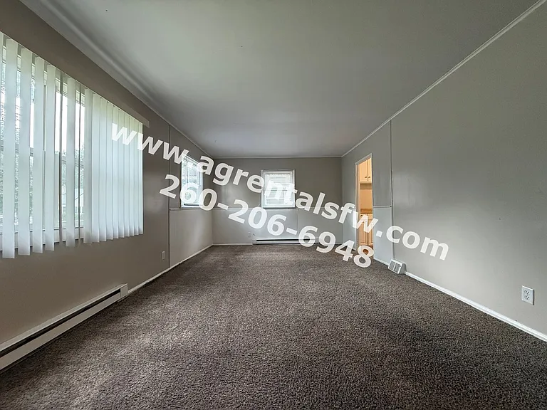 4416 Spatz Ave — Photo 2