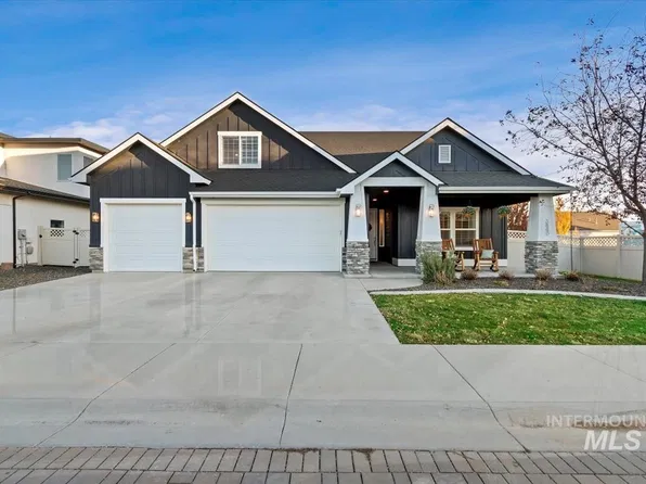 3840 W Riva Capri St, Meridian, ID 83646