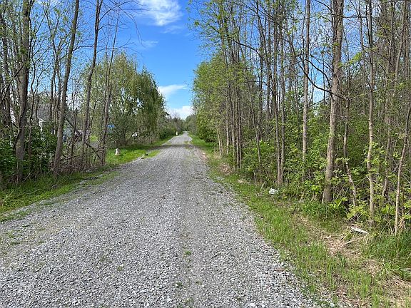 4th image of 200 Burritt Rd