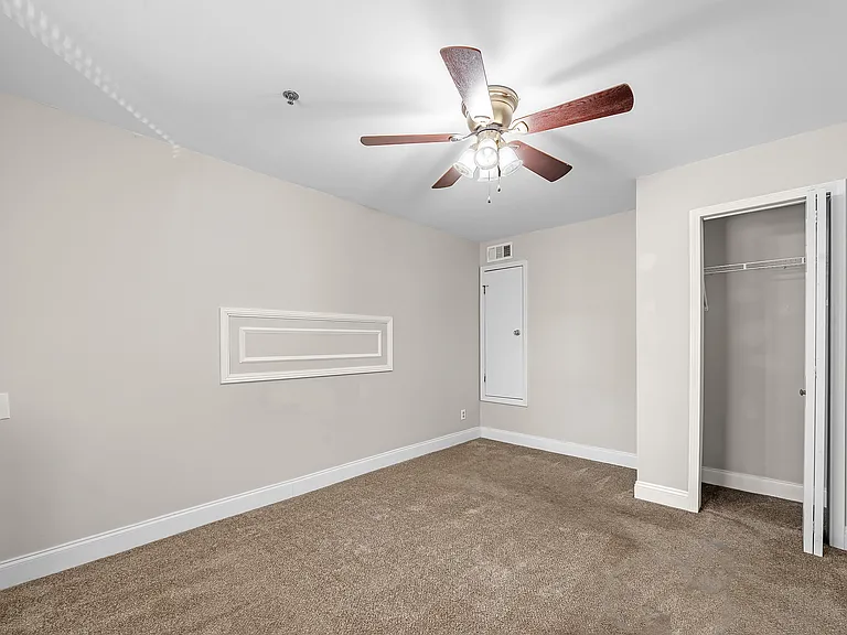 Destin Apartments — Photo 6