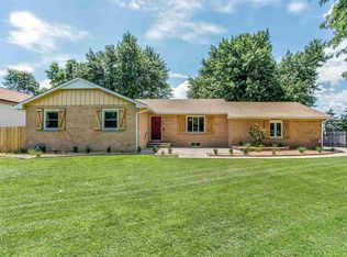 10409 W Ringer St, Wichita, KS 67209