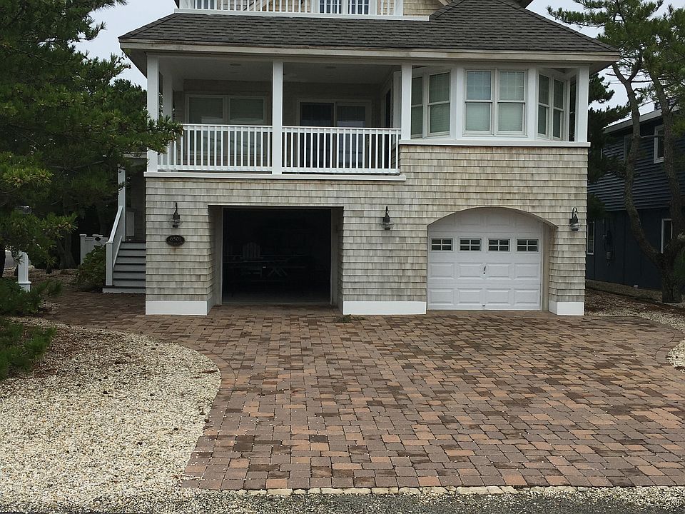 2nd image of 6501 Harvest Ave
