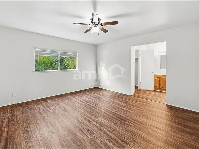 2803 Woodline St — Photo 10