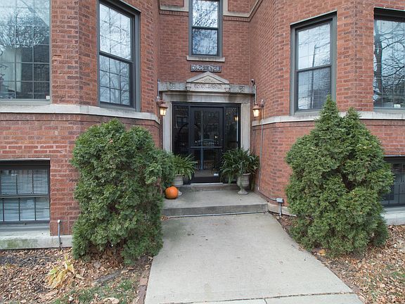 2nd image of 6906 N Ashland Blvd #Gn