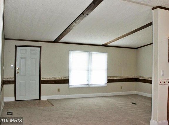 3rd image of 12107 Thistle Ct