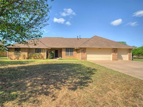 1925 Kyle Dr, Guthrie, OK 73044