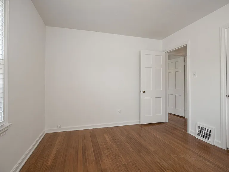 3715 Avalon Rd — Photo 23