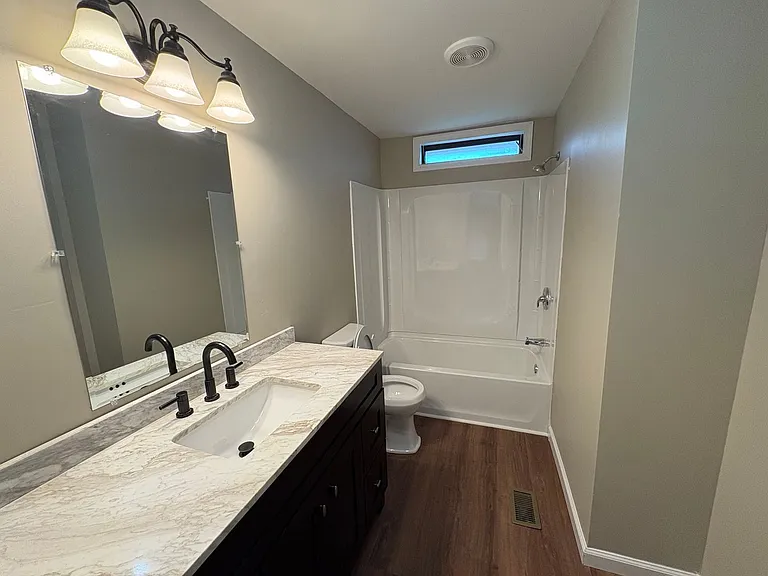 190 Green Acres — Photo 15
