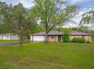 3282 Woodland Rd, Longview, TX 75602