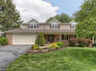 702 Jeffsu Ln, Lebanon, PA 17042