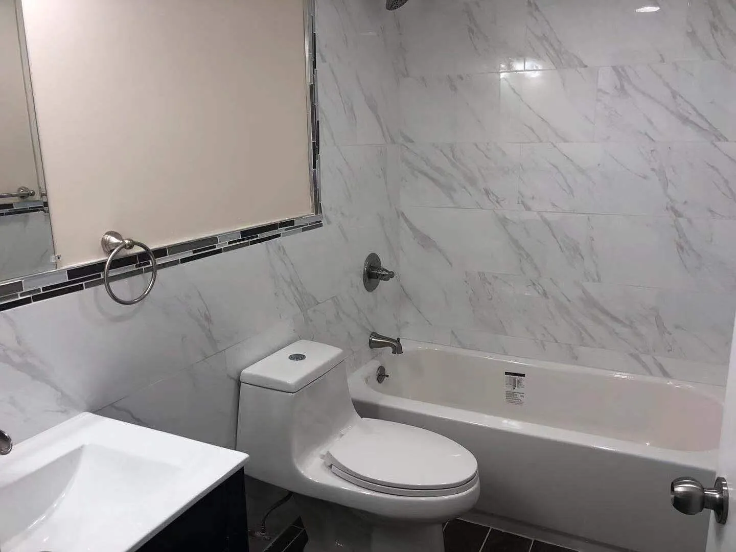 1637 S Broad St — Photo 3