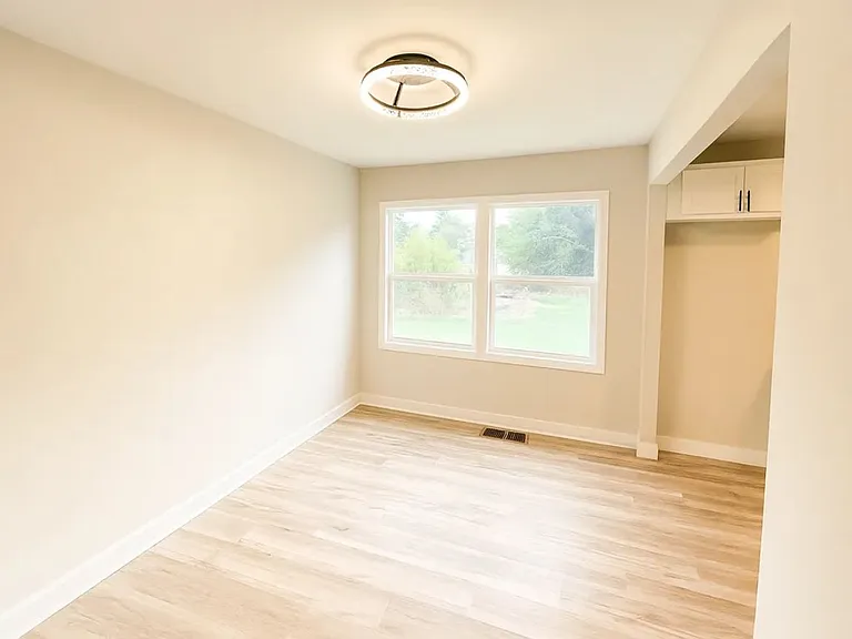 508 S New Madrid St — Photo 8