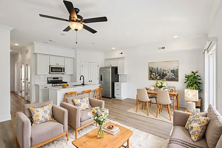 FAIRVIEW CROSSING TOWNHOMES — Photo 1