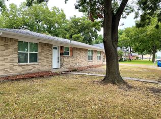 124 N Hamilton St, Farmersville, TX 75442