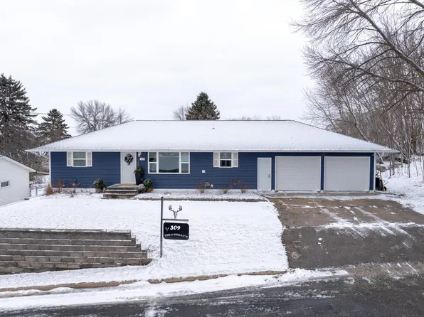 309 Hilltop Dr, Goodhue, MN 55027