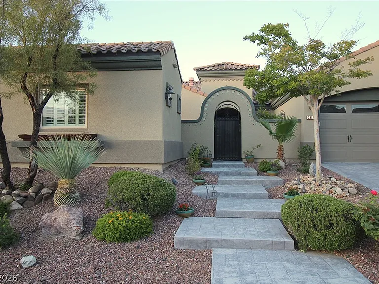 2812 Sisteron Ct — Photo 1