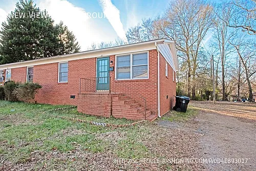 321 Hamilton Dr NE #1 Photo 1 321 Hamilton Dr NE #1 Photo 1