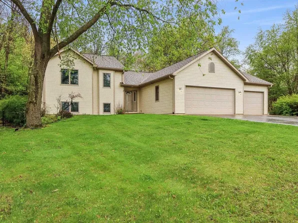 W10957 Arbor Valley Road, Lodi, WI 53555