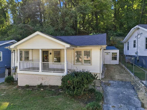 1004 Dartmouth St, Chattanooga, TN 37405