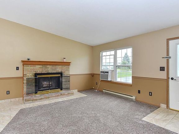 5th image of 811 Walnut Grove Ln