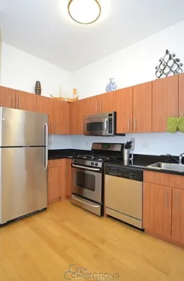 Rented by City Connections Realty | media 12