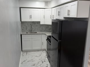 1231 W Champlost St FLOOR 2, Philadelphia, PA 19141