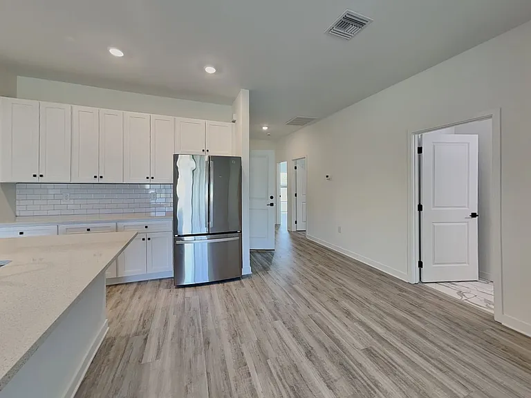 1125 Highlands Rd — Photo 20