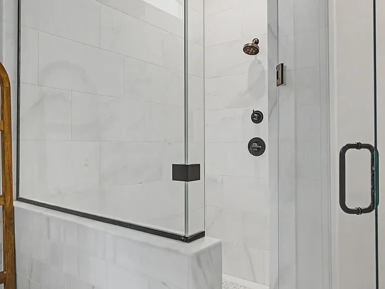 1109 Bate Ave #2 — Photo 18