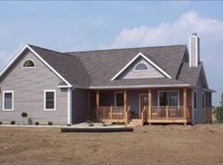 50246 Rebecca Dr, Paw Paw, MI 49079