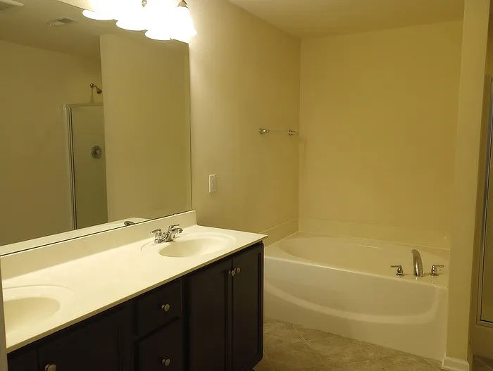 48 Hatfield Way — Photo 29