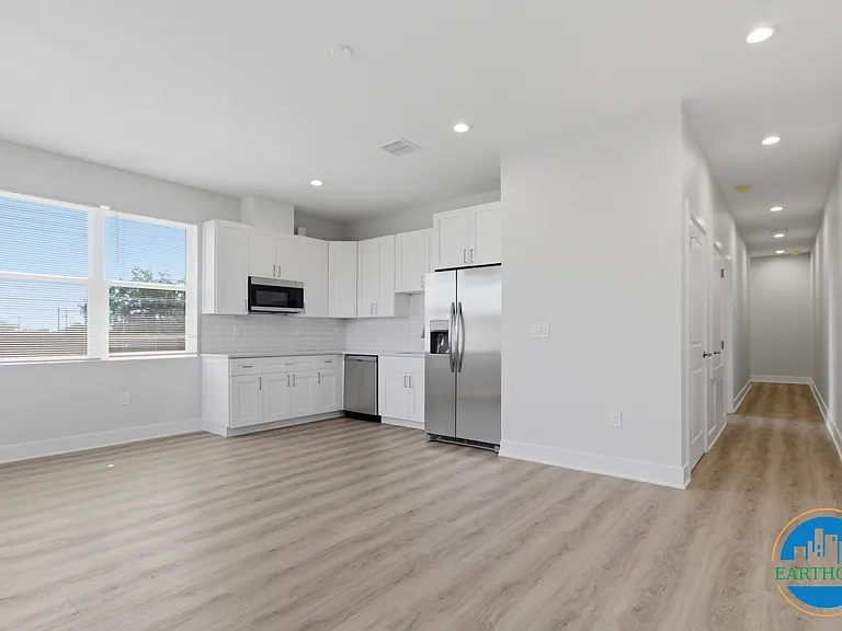 3611 N 54th St #3 — Photo 15