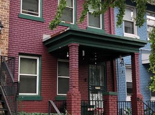 1111 Abbey Pl NE, Washington, DC 20002