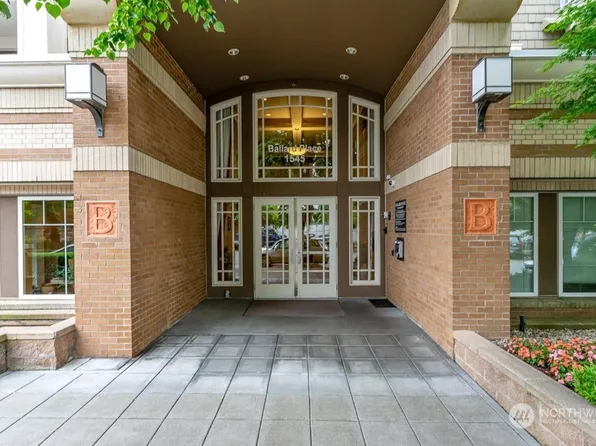 1545 NW 57th Street #329, Seattle, WA 98107