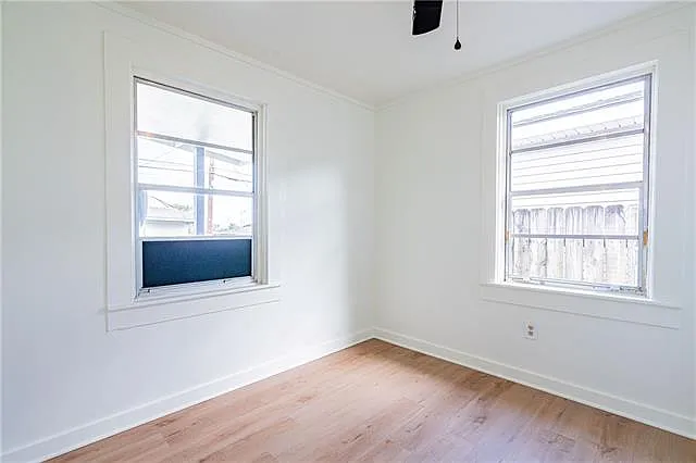 805 Avenue A — Photo 12