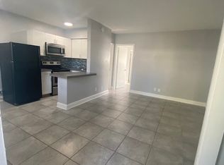 840 NE 17th Ter, Fort Lauderdale, FL 33304