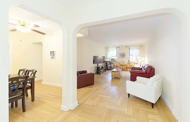 Sold by Foxworth Realty | media 1
