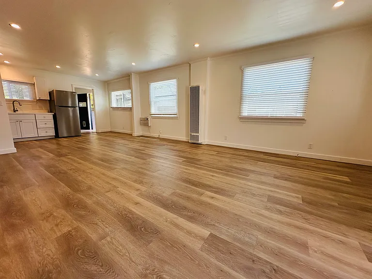 46 Ocean View Ave #C — Photo 3