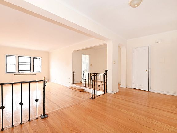 4th image of 17040 Highland Ave APT 602