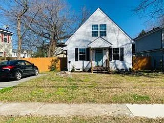 105 Downes St — Photo 21
