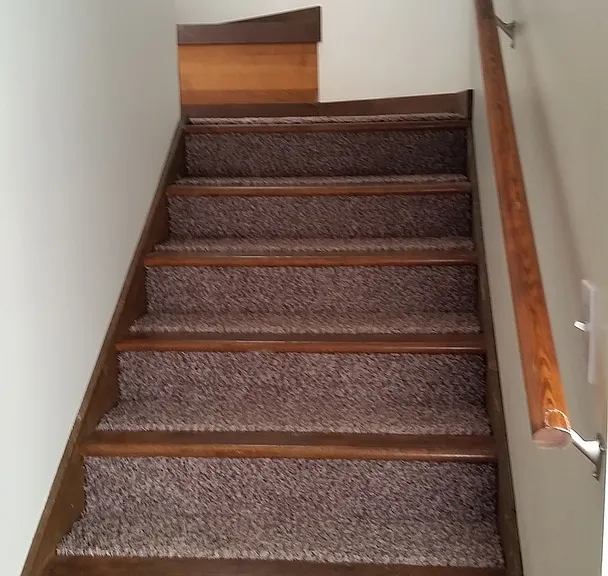 808 Queen Ave — Photo 9