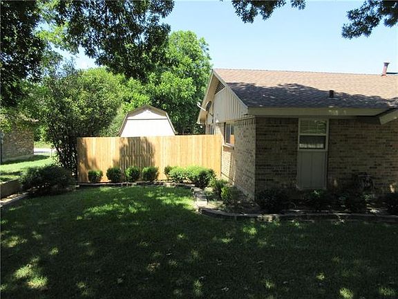 4th image of 1826 Wellington Dr